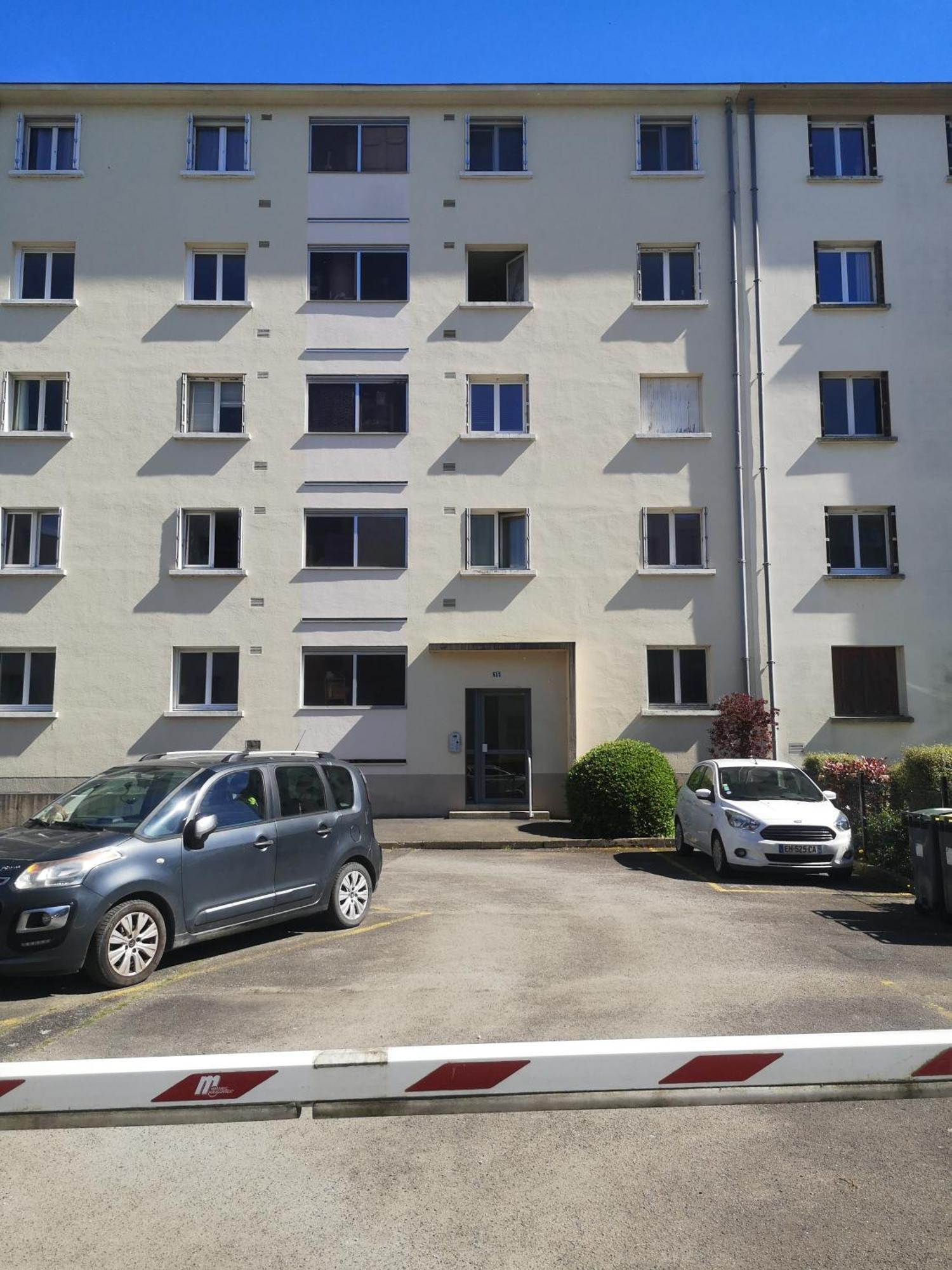 Apartamento Terrasse, Vue Sur Jardin Arbore Et Place De Parking Rennes